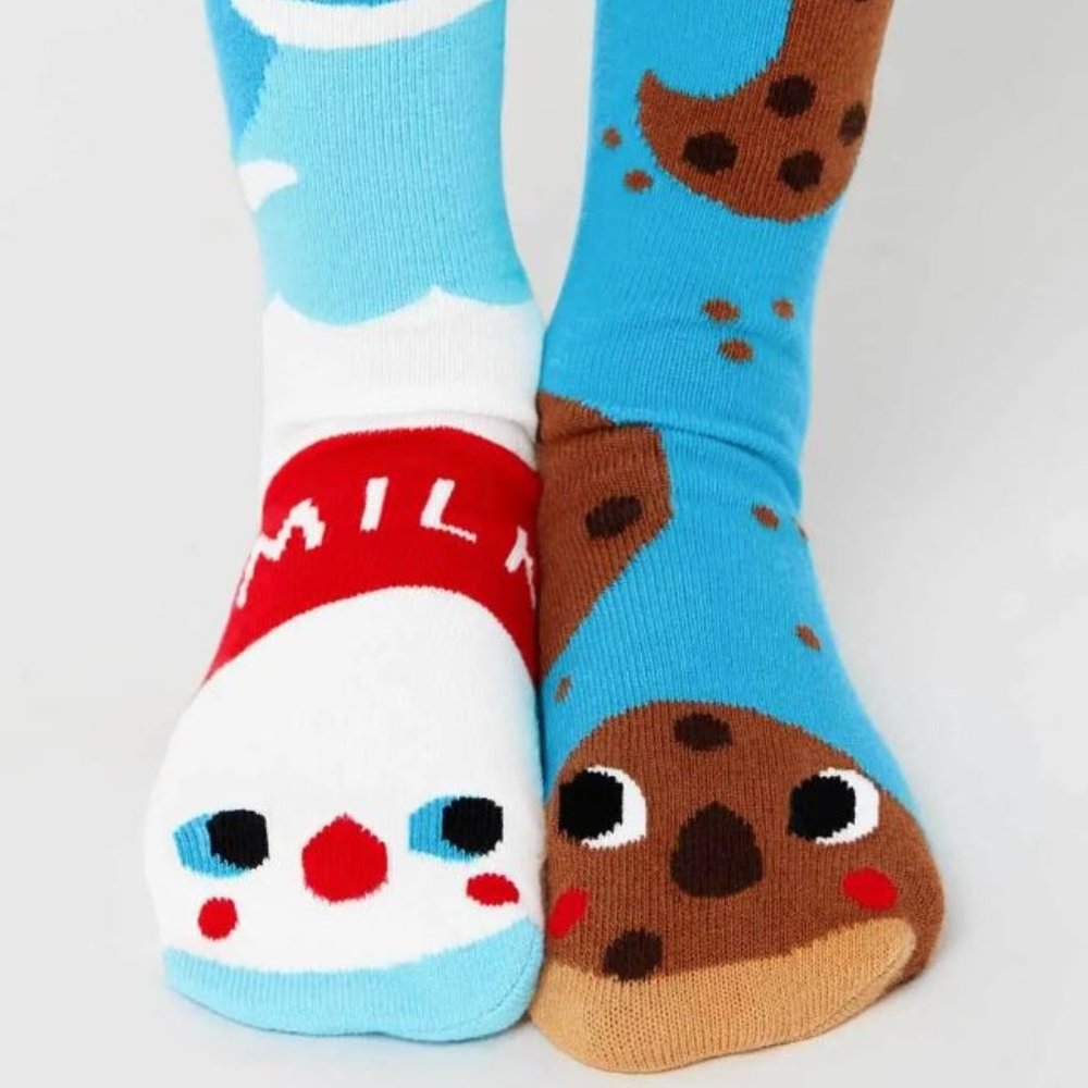 New Milk & Cookies Mismatched Novelty Socks